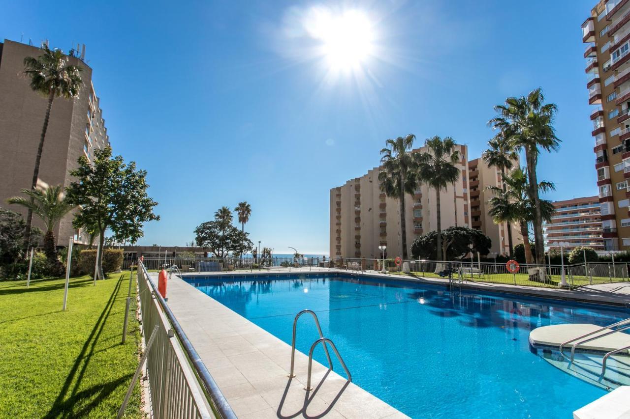 Puerto Marina Benalmadena Bagian luar foto